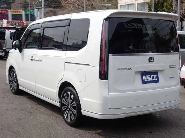 Honda Step WGN 2025 — миниатюра 2