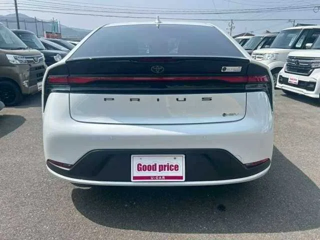 Toyota Prius 2024 — миниатюра 2