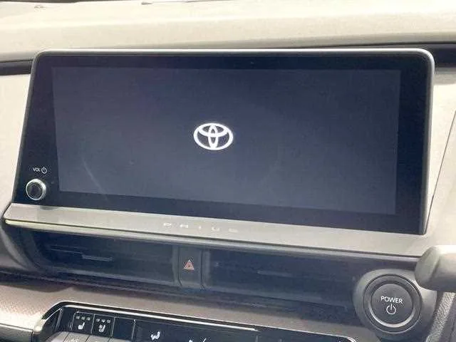 Toyota Prius 2023 — миниатюра 3