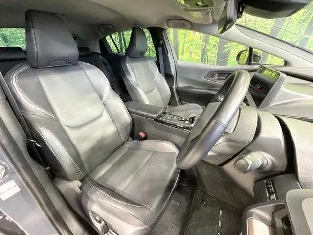 Toyota Prius 2023 — миниатюра 5