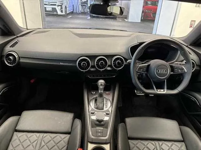 Audi TTS 2023 — миниатюра 3