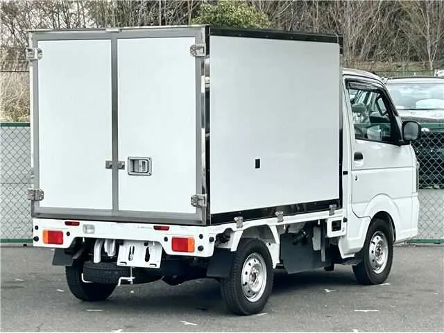 Suzuki Carry Truck 4WD -25 2 2025 — миниатюра 2