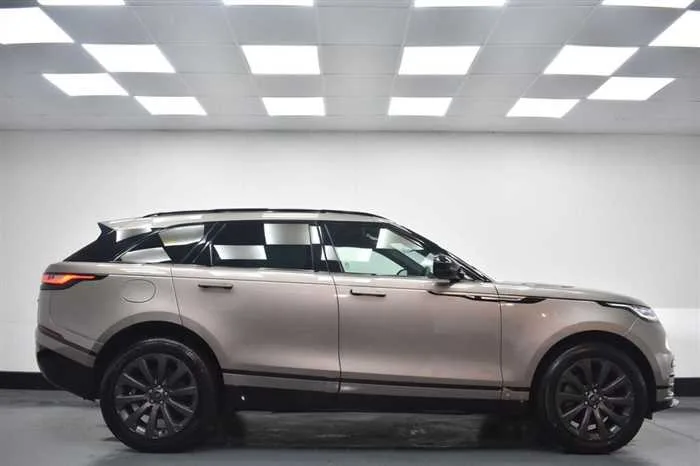 Land Rover Range Rover Velar AUTOMATIC DIESEL 2023 — миниатюра 3