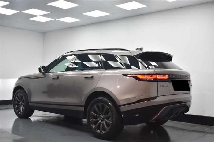 Land Rover Range Rover Velar AUTOMATIC DIESEL 2023 — миниатюра 5