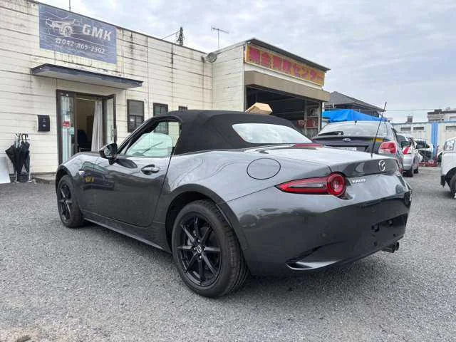 Mazda Roadster 2025 — миниатюра 5