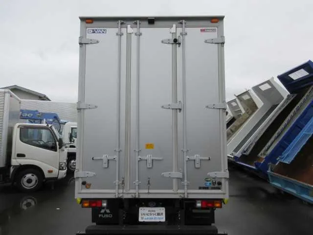 Mitsubishi Canter 2024 — миниатюра 5