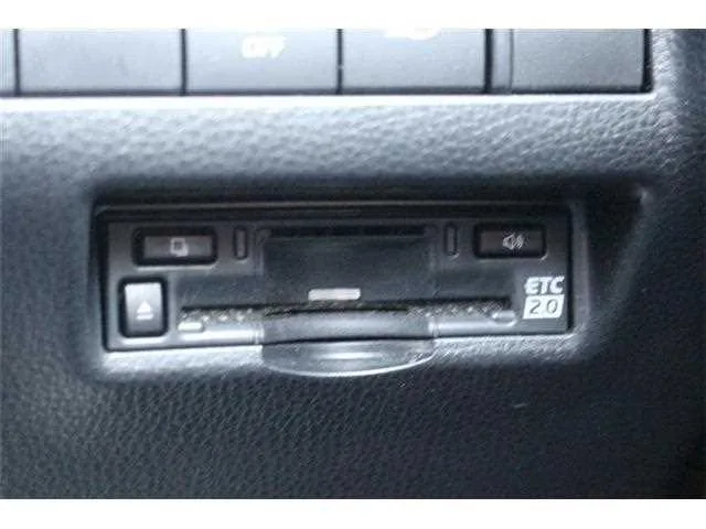 Toyota Harrier Hybrid 2023 — миниатюра 5