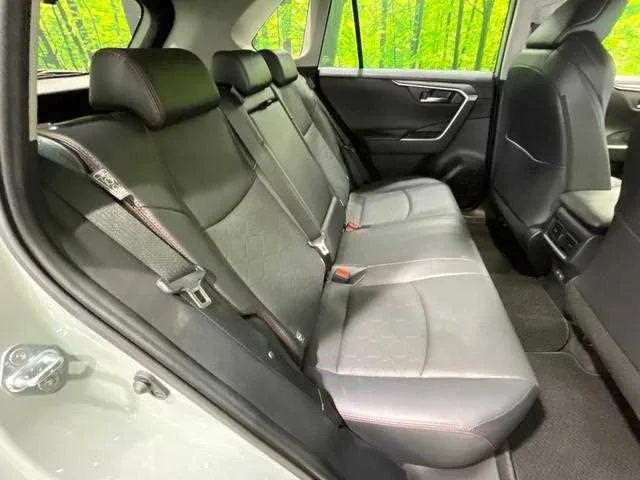 Toyota RAV4 2024 — миниатюра 4