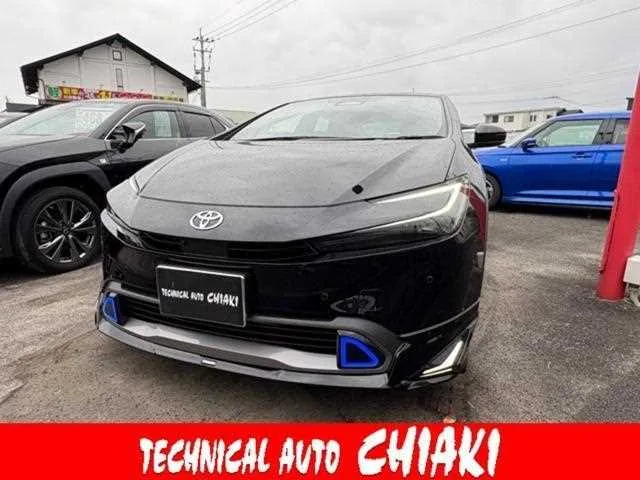 Toyota Prius 2025 — фото 1, купить с доставкой в Москву
