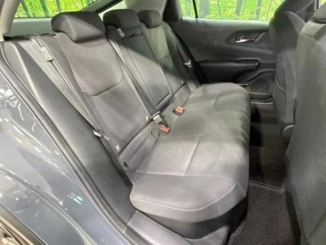 Toyota Prius 2023 — миниатюра 4