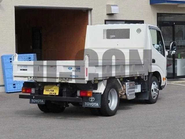 Toyota Dyna Truck 2022 — миниатюра 2