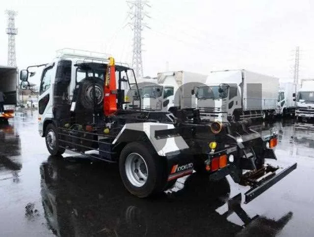 Mitsubishi Fuso Fighter 2023 — миниатюра 5