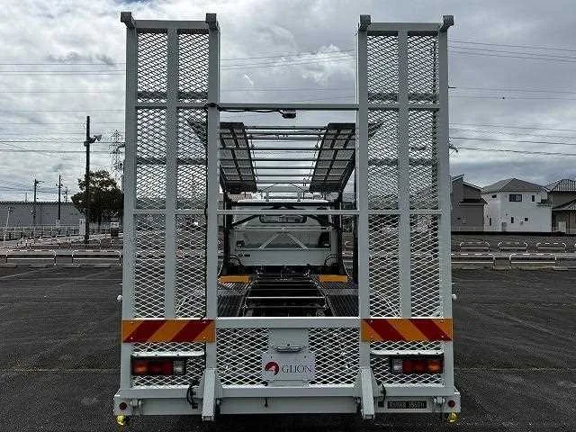 Mitsubishi Fuso Canter 2023 — миниатюра 3