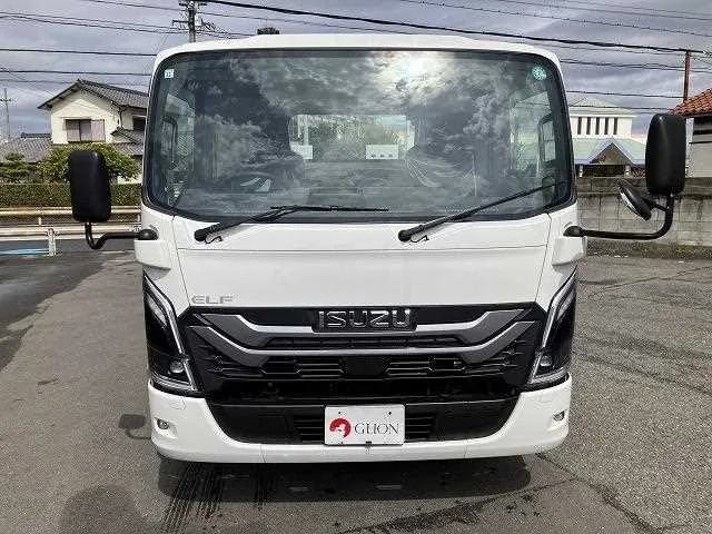 Isuzu Elf Truck 2024 — миниатюра 2