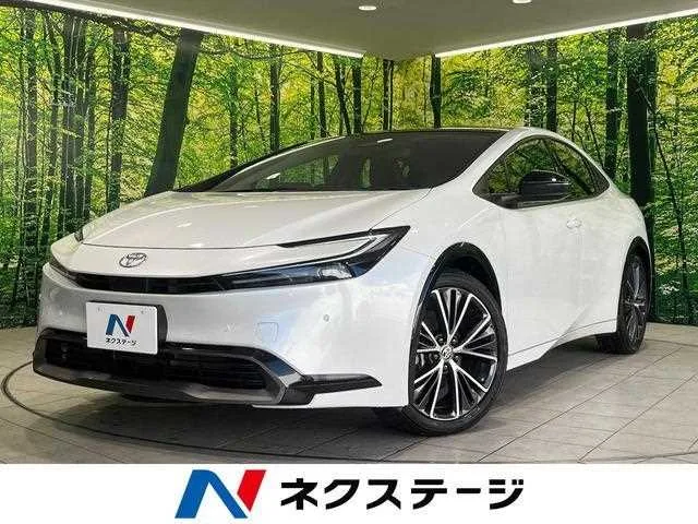 Toyota Prius 2025 — фото 1, купить с доставкой в Москву