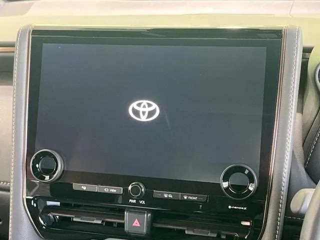 Toyota Alphard Hybrid 2024 — миниатюра 3