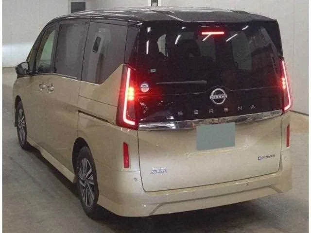 Nissan Serena 2024 — миниатюра 5