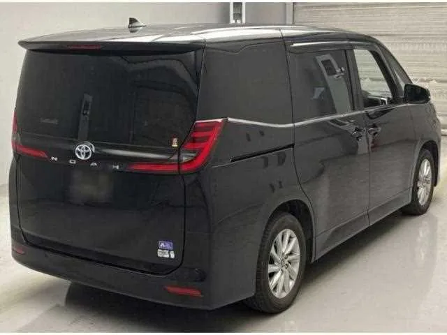 Toyota Noah 2023 — миниатюра 5