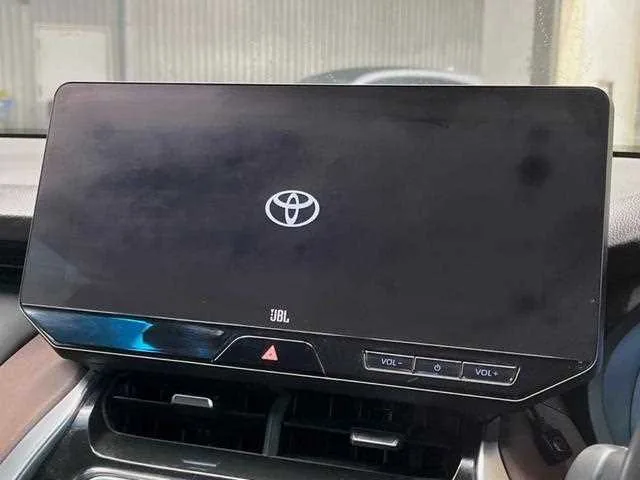 Toyota Harrier Hybrid 2023 — миниатюра 4