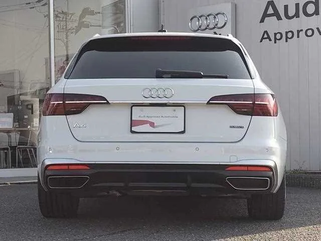 Audi A4 2023 — миниатюра 4