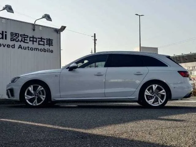 Audi A4 2023 — миниатюра 5