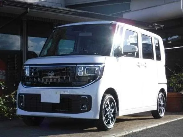 Nissan ROOX 2025 — фото 1, купить с доставкой в Москву