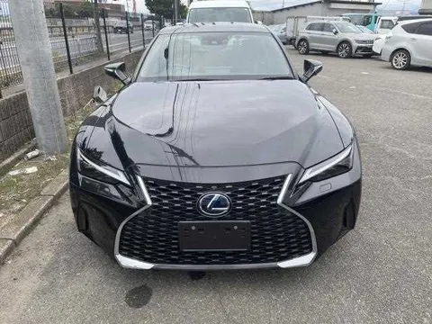 Lexus IS 2022 купить в Москве