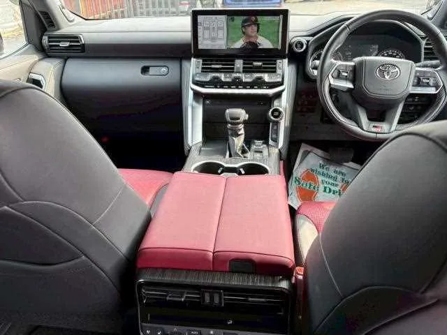 Toyota Land Cruiser 2023 — миниатюра 4