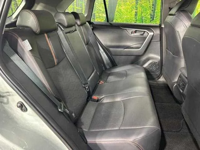 Toyota RAV4 2025 — миниатюра 4