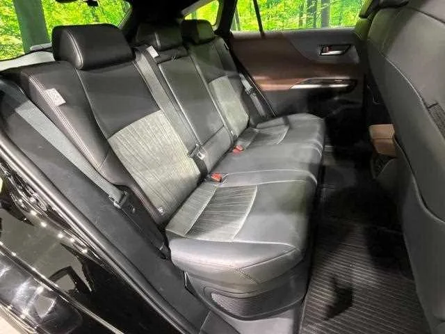 Toyota Harrier Hybrid 2023 — миниатюра 4