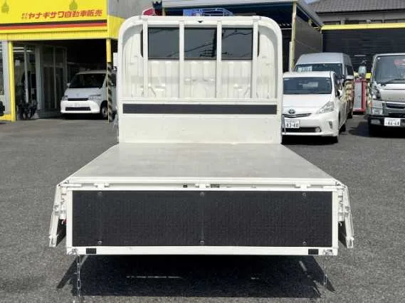 Toyota Dyna Truck 2025 — миниатюра 2