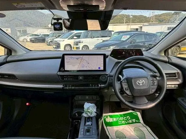 Toyota Prius 2024 — миниатюра 3