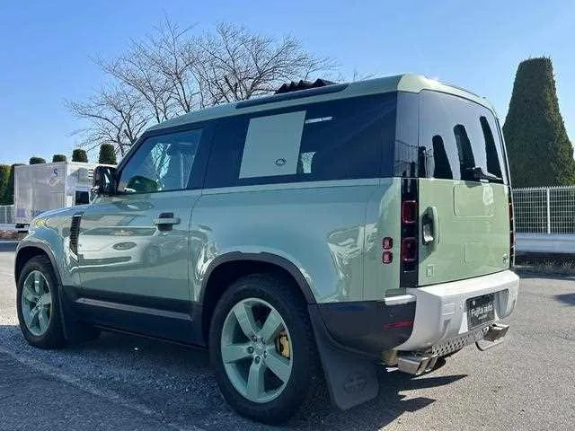 Land Rover Defender 2023 — миниатюра 3