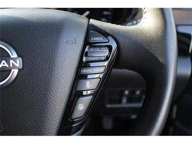 Nissan Elgrand 250 HS S 8 4WD 2023 — миниатюра 5