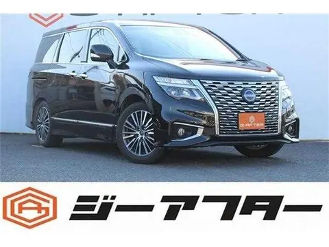 Nissan Elgrand 2023 купить в Москве