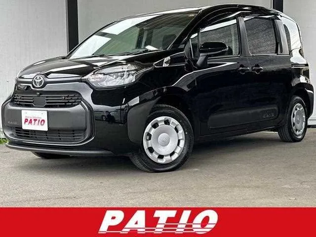 Toyota Sienta 2024 — фото 1, купить с доставкой в Москву