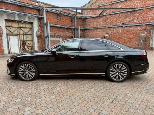 Audi A8 2023 — миниатюра 5