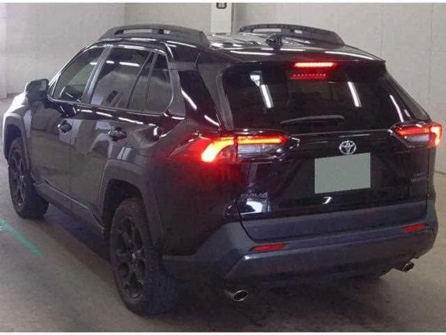 Toyota RAV4 2022 — миниатюра 2