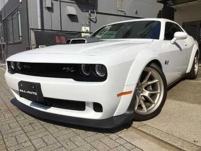 Dodge Challenger 2023 — миниатюра 2