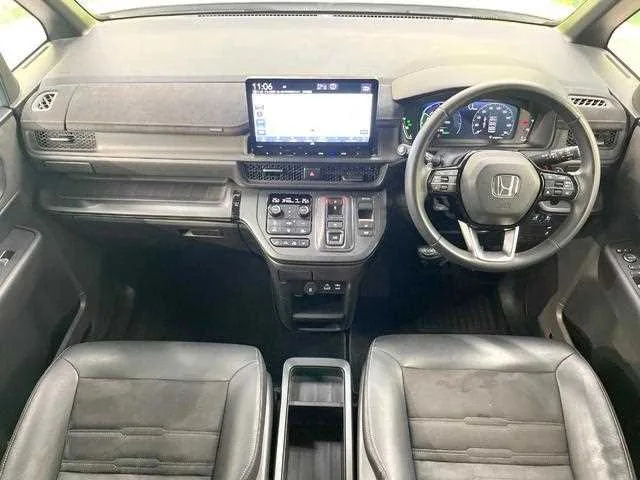 Honda Step WGN 2024 — миниатюра 2