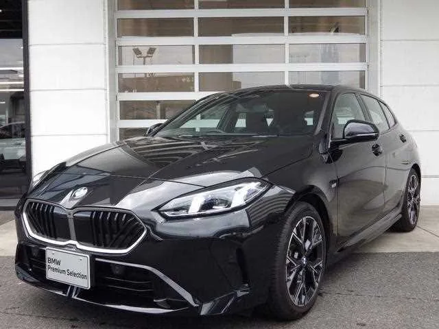 BMW 1 Series 2025 — фото 1, купить с доставкой в Москву