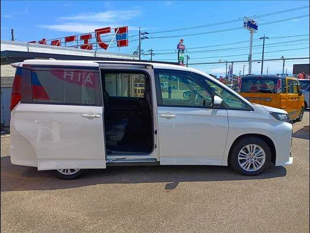 Toyota Noah HYBRID S-G 2025 — миниатюра 5