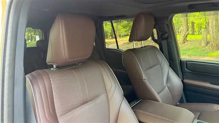 Toyota Land Cruiser 2.7 VX 2024 — миниатюра 3