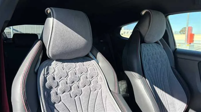 Toyota Yaris RZ 4WD 2025 — миниатюра 3