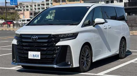 Toyota Vellfire 2025 купить в Москве