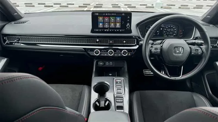 Honda Civic e:HEV 2023 — миниатюра 5