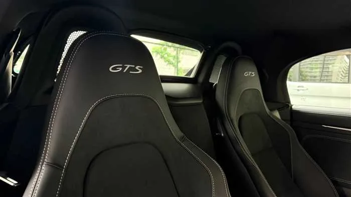 Porsche Porsche Others GTS 4.0 2024 — миниатюра 3