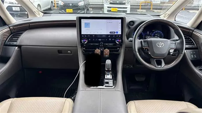 Toyota Alphard 2024 — миниатюра 5