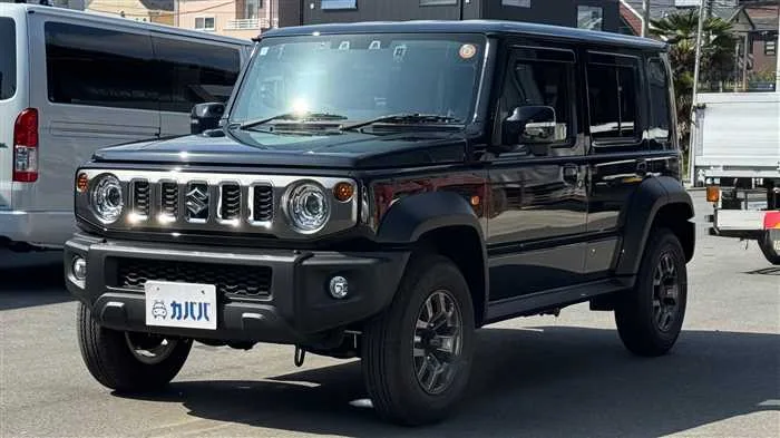 Suzuki Jimny FC 2025 — фото 1, купить с доставкой в Москву