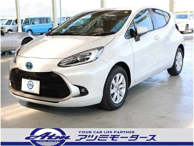 Toyota AQUA 2024 — фото 1, купить с доставкой в Москву